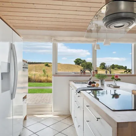 Gorgeous In Samso With Kitchen Nyaraló